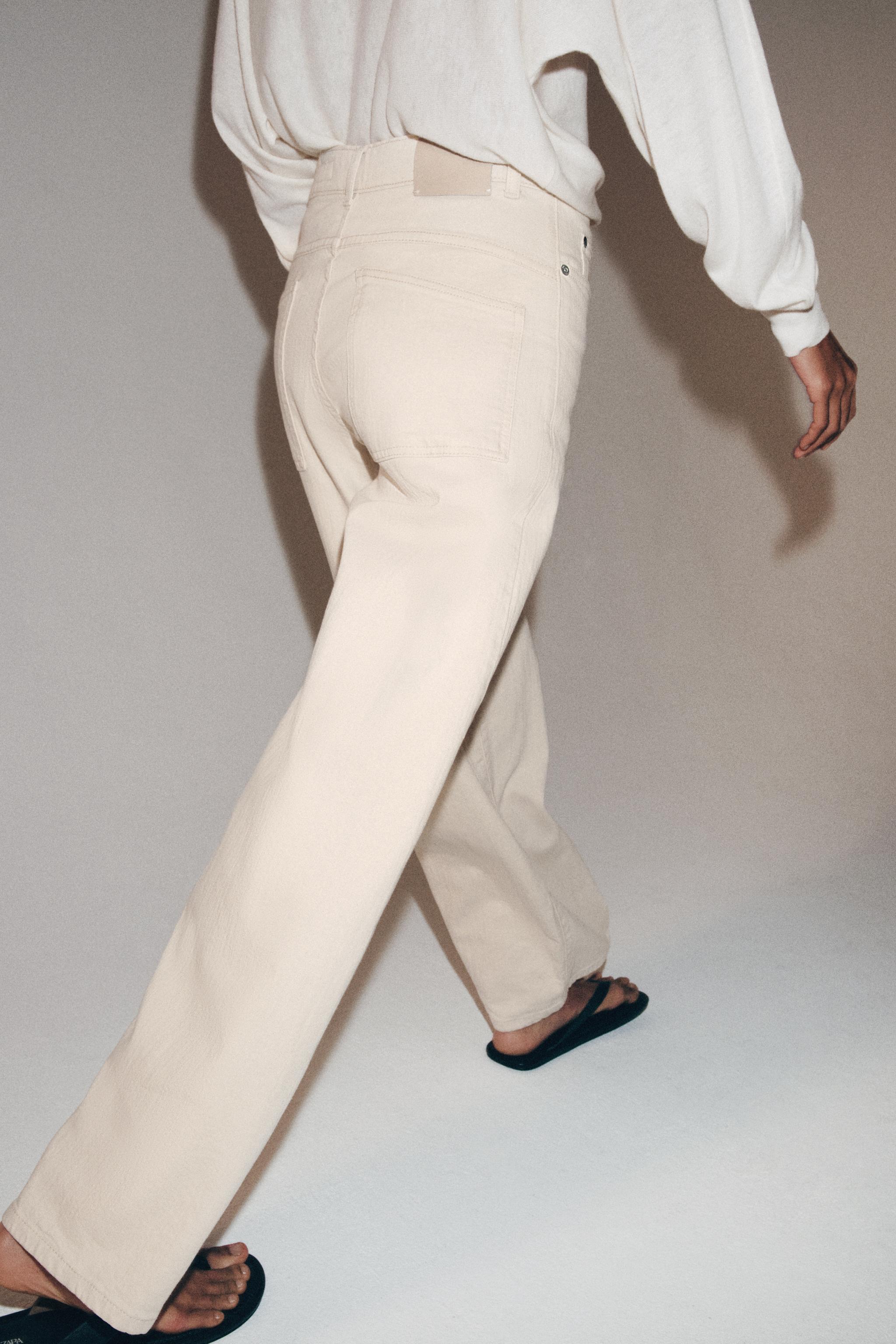 ZW COLLECTION MID-RISE LOOSE BARREL JEANS
